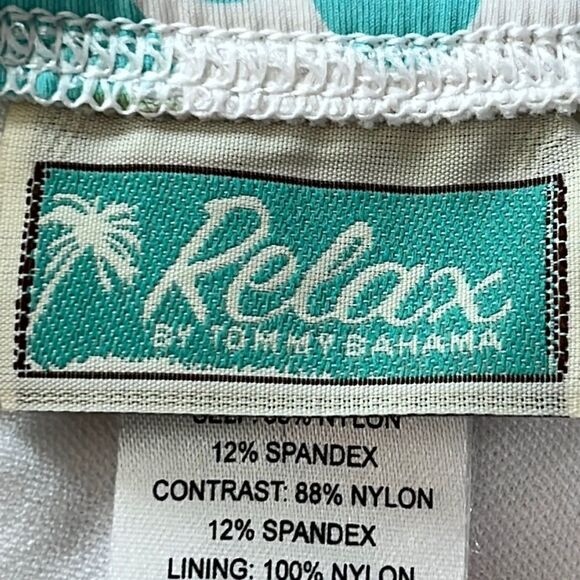 Relax by Tommy Bahama One Piece Floral Swimsuit Size 10 - Picture 2 of 8